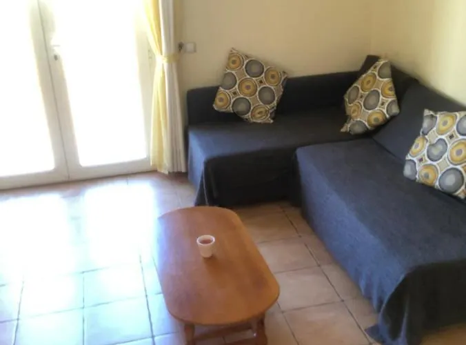 39 El Sultan, Calle El Roque דירה
